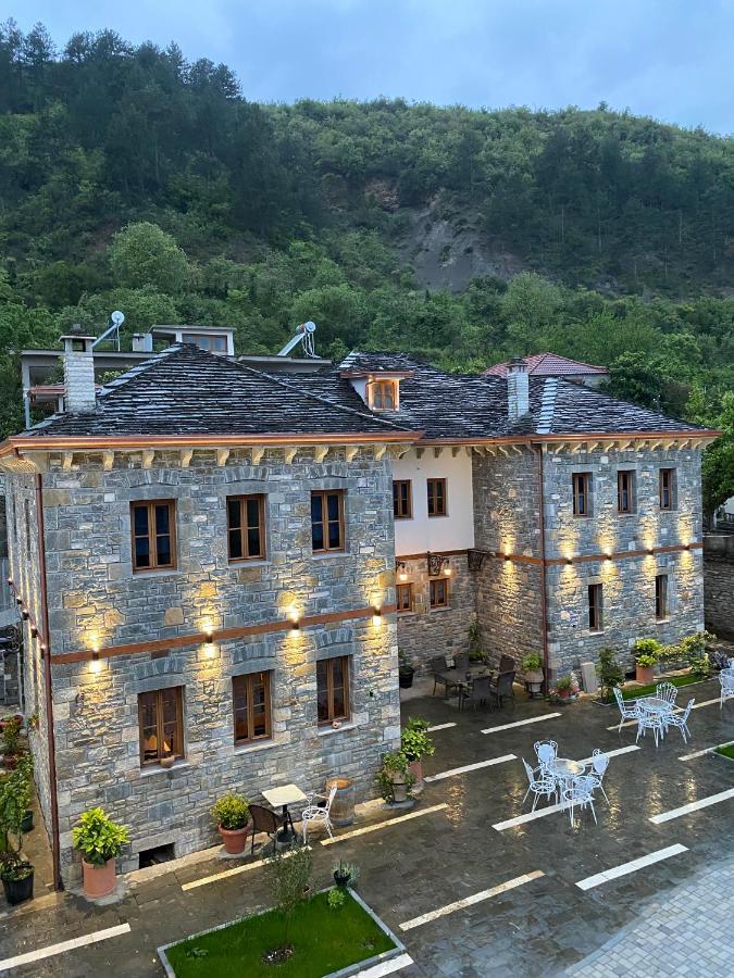 Hotel Kaso Ervehe Përmet Kültér fotó
