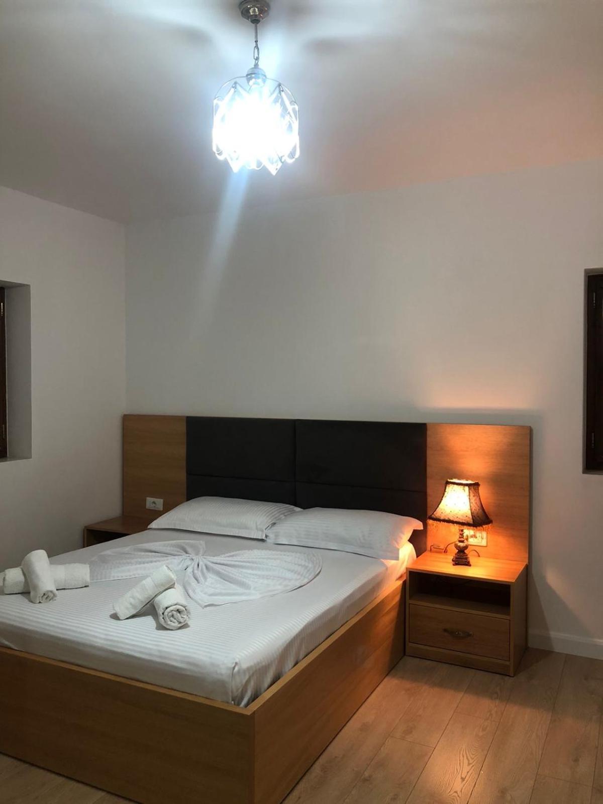 Hotel Kaso Ervehe Përmet Kültér fotó